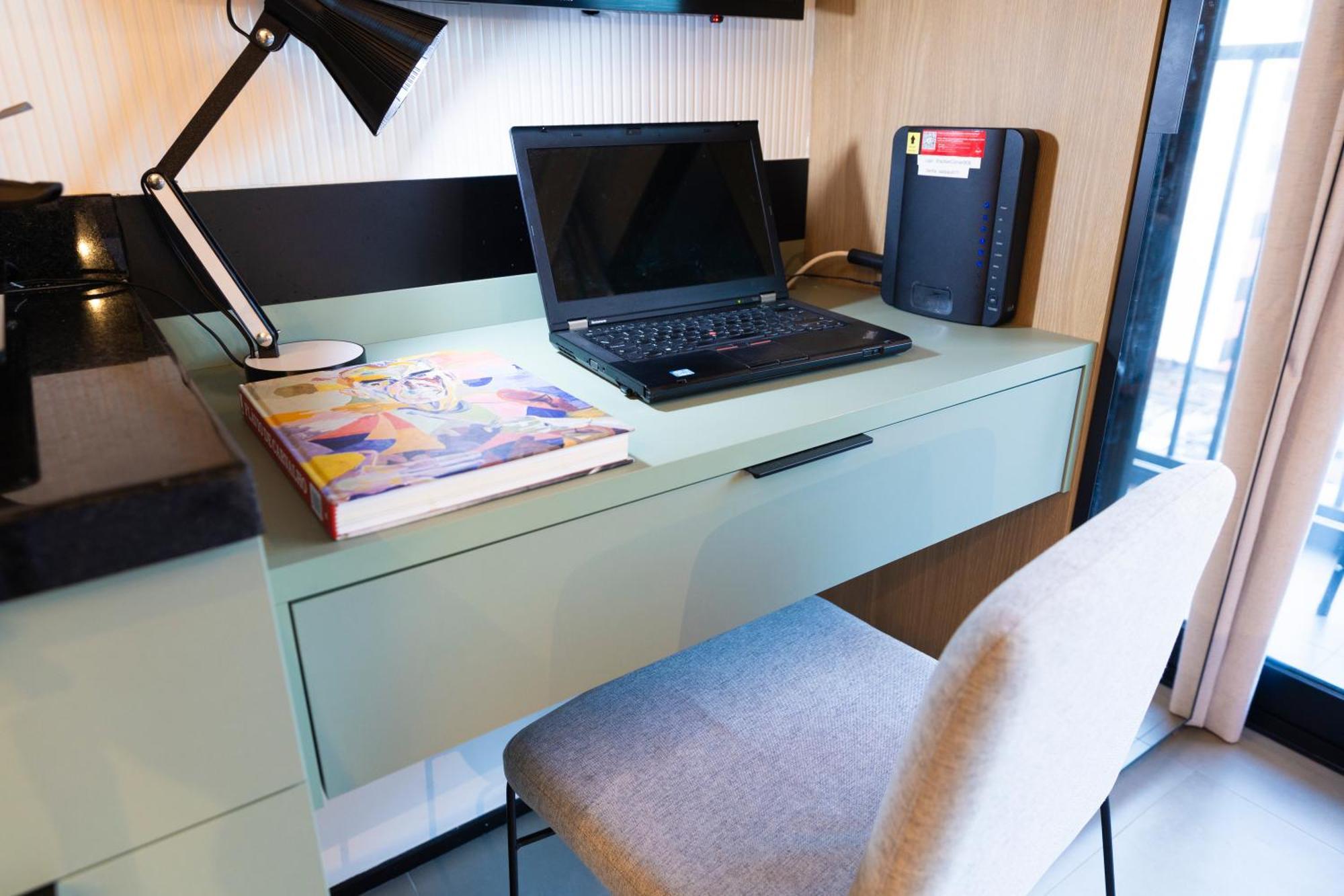 Estudios Com Ac E Varanda Na Bela Vista 公寓 圣保罗