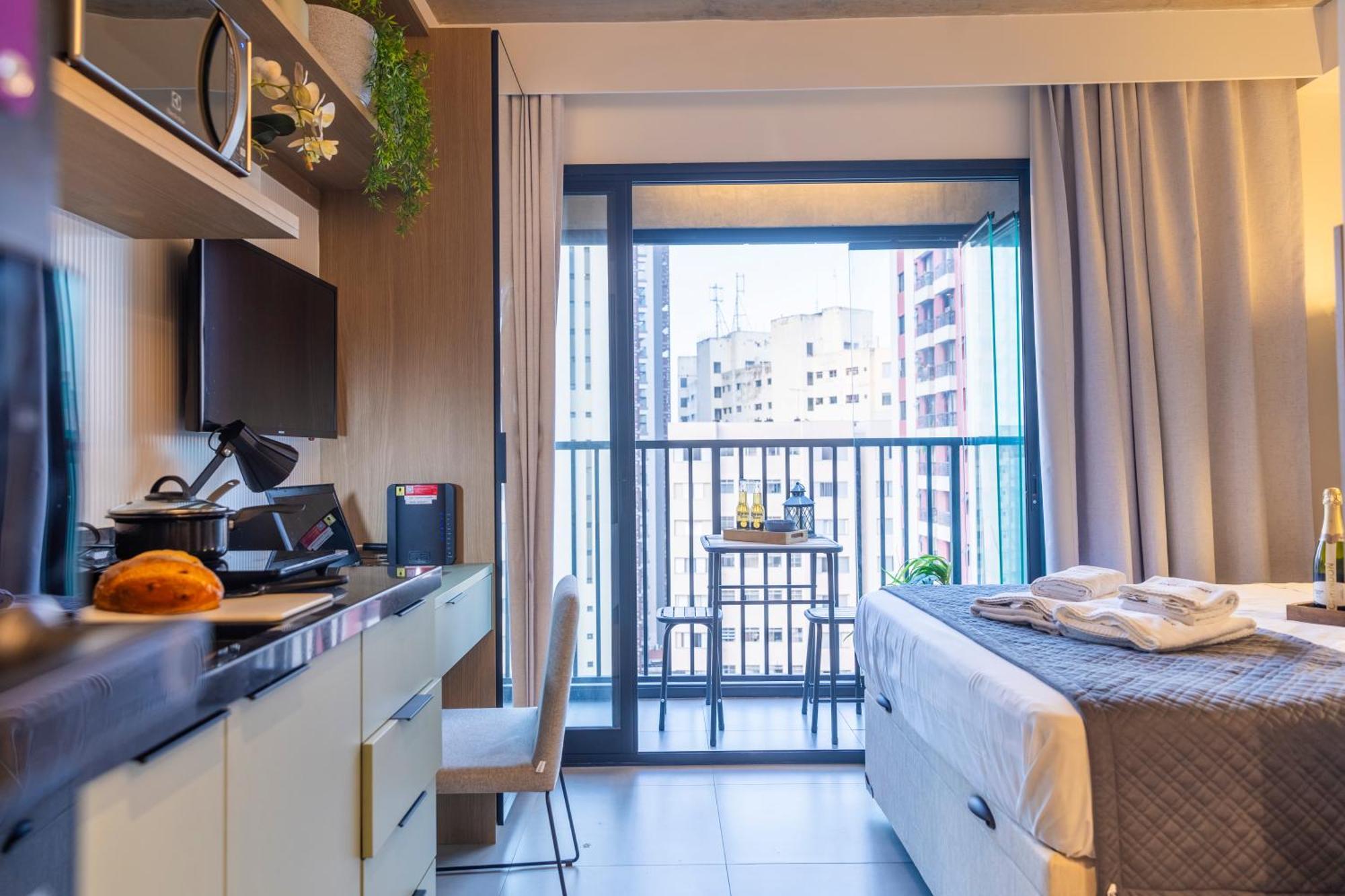 Estudios Com Ac E Varanda Na Bela Vista 公寓 圣保罗